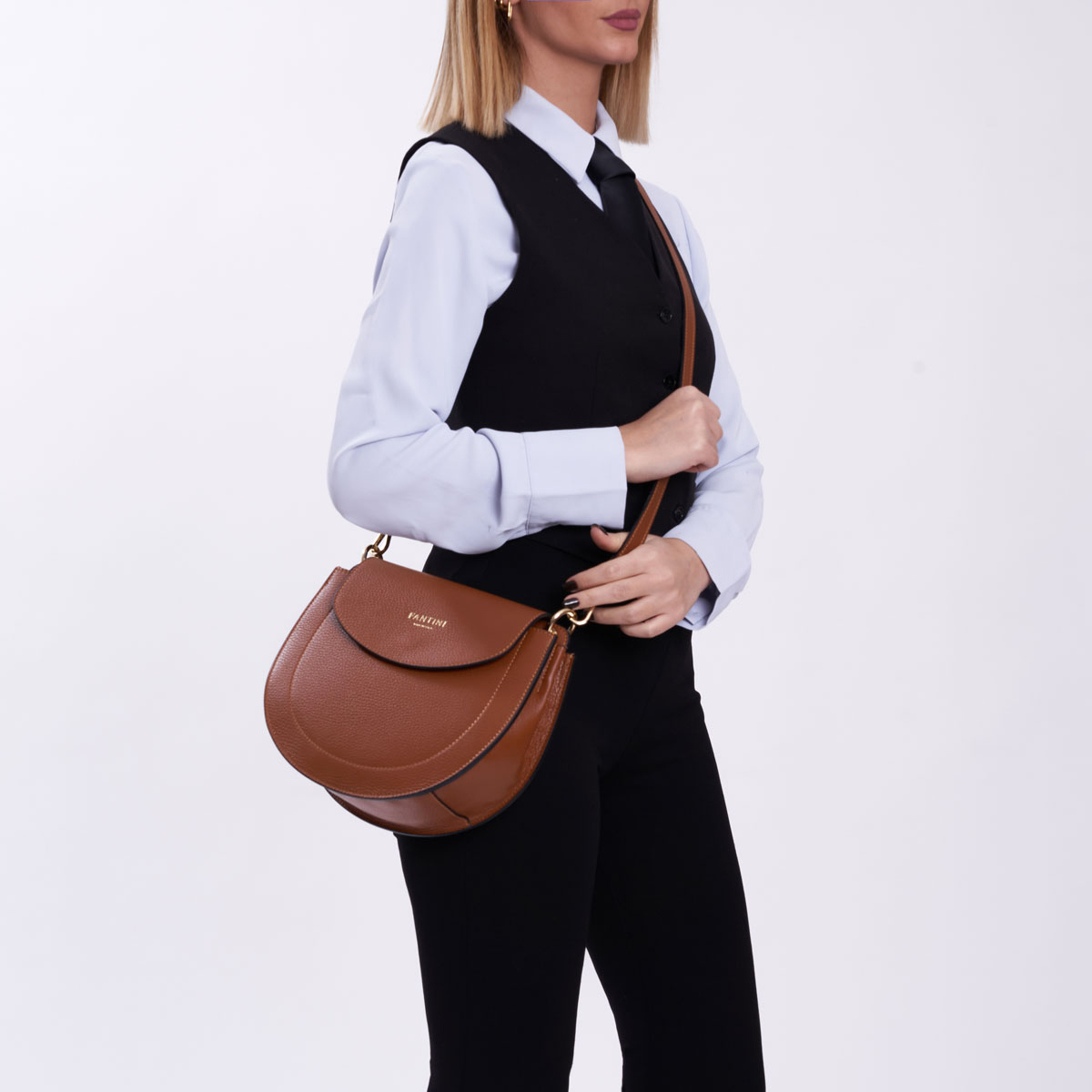 Personalizza il tuo stile: le borse uniche di Fantini Pelletteria 6