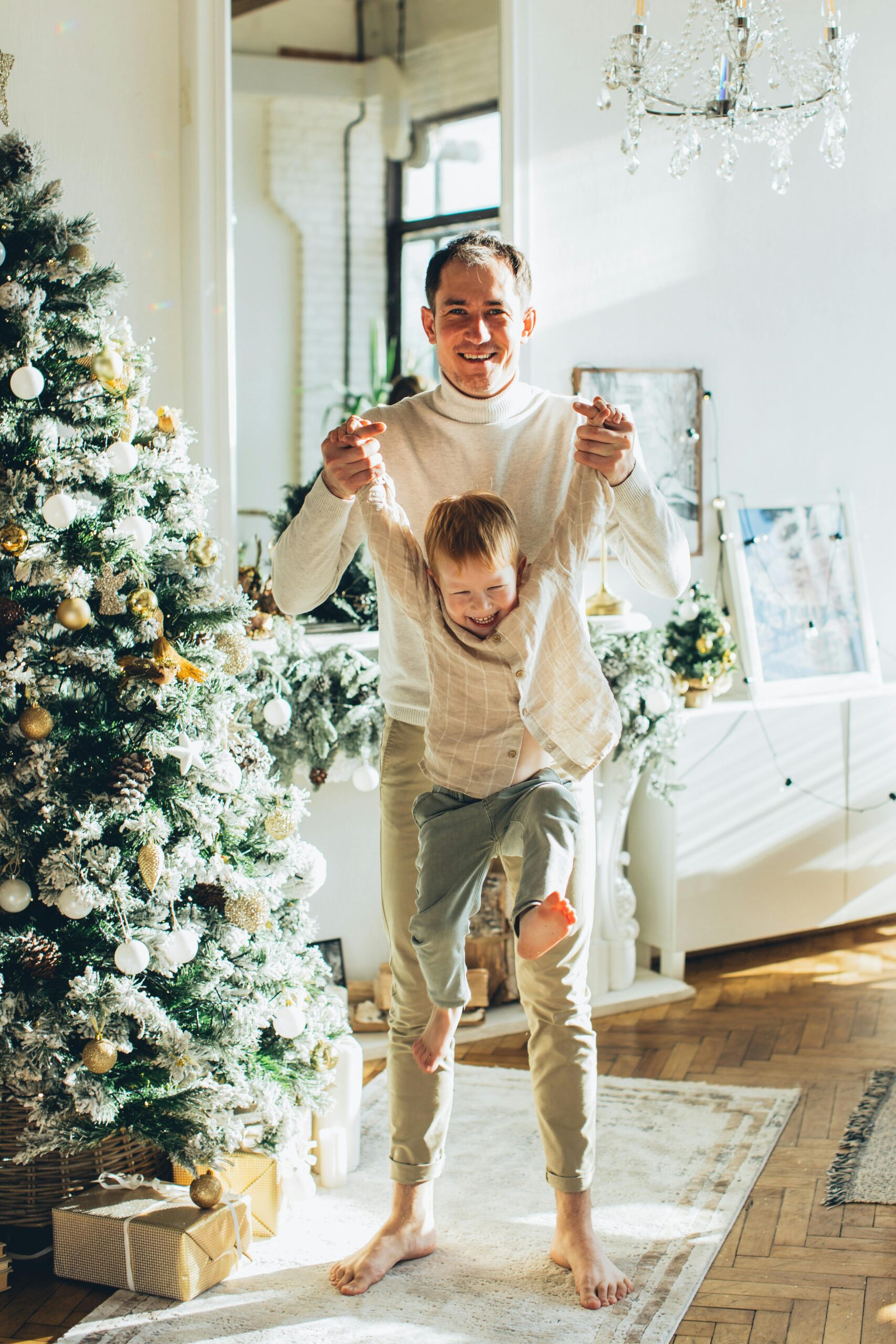 Tendenze Colori Natale 2025: 6 decorazioni casa da copiare 4 Tendenze Colori Natale 2025: 6 decorazioni casa da copiare 1