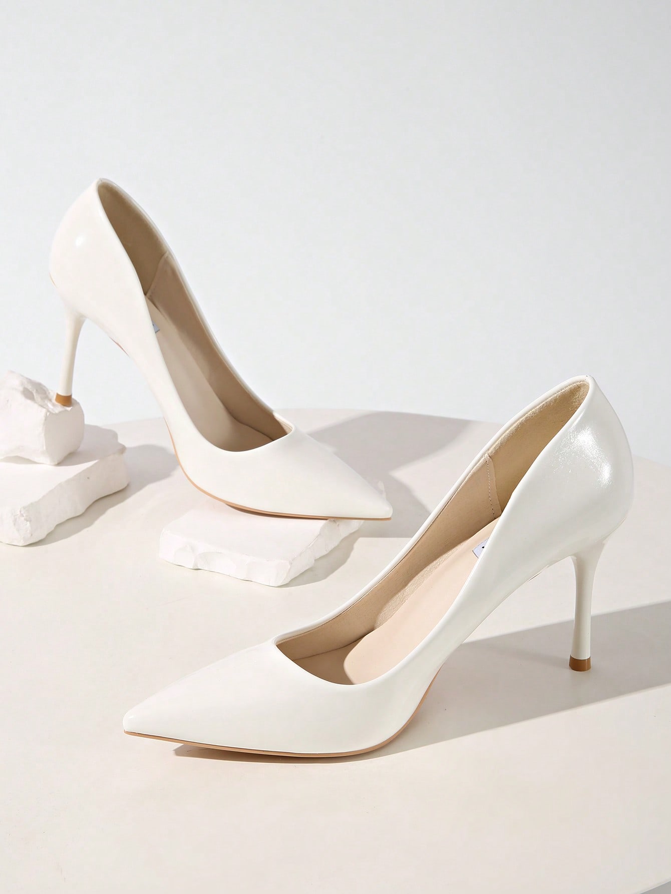 10 Outfit Eleganti Donna: Idee eleganti per Ogni Occasione 3